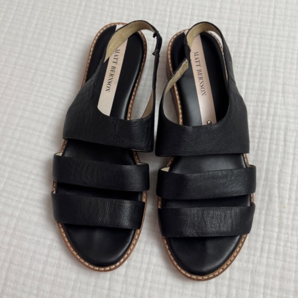 Matt Bernson‎ black leather Moderna sandals Size 8